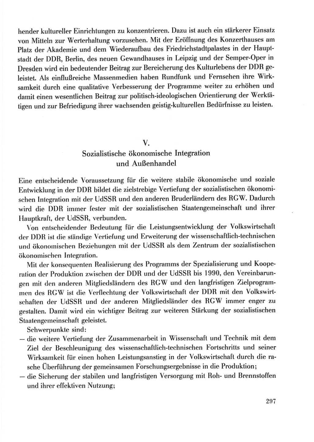 Protokoll der Verhandlungen des Ⅹ. Parteitages der Sozialistischen Einheitspartei Deutschlands (SED) [Deutsche Demokratische Republik (DDR)] 1981, Band 2, Seite 297 (Prot. Verh. Ⅹ. PT SED DDR 1981, Bd. 2, S. 297)