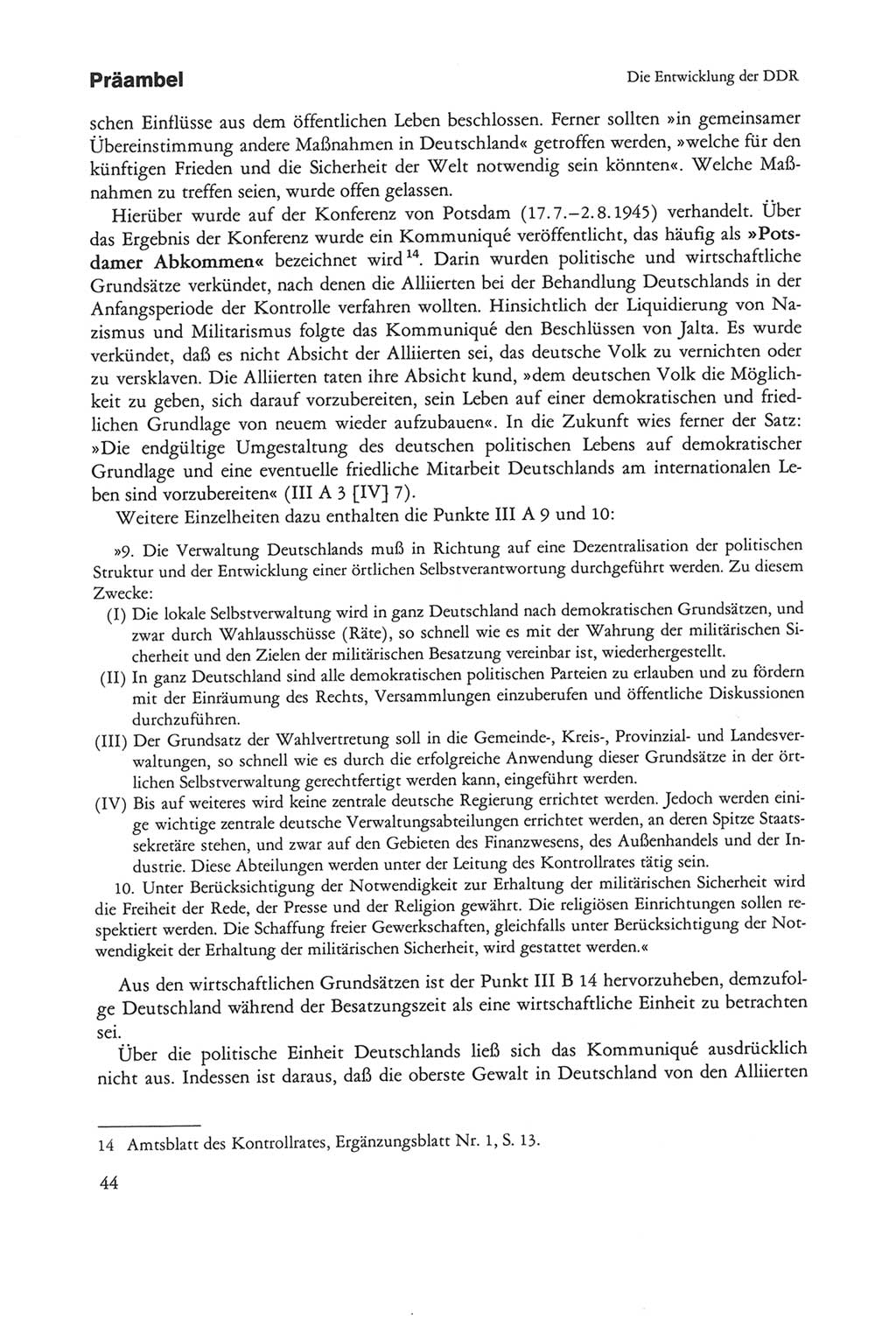 Die sozialistische Verfassung der Deutschen Demokratischen Republik (DDR), Kommentar 1982, Seite 44 (Soz. Verf. DDR Komm. 1982, S. 44)