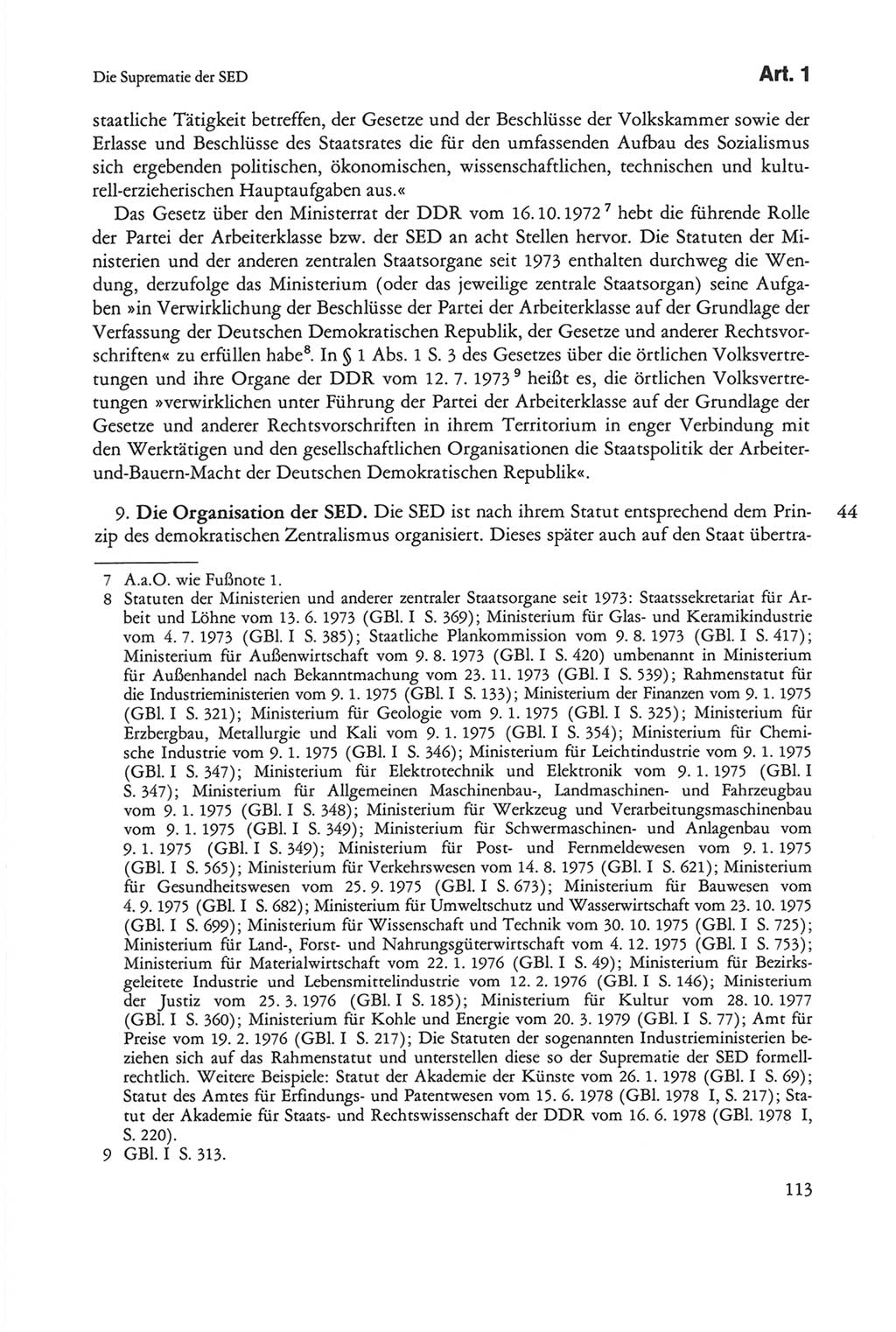 Die sozialistische Verfassung der Deutschen Demokratischen Republik (DDR), Kommentar 1982, Seite 113 (Soz. Verf. DDR Komm. 1982, S. 113)