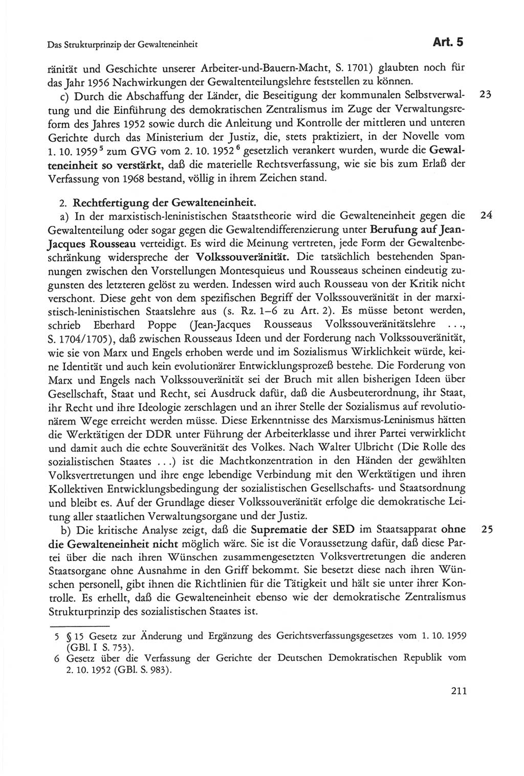 Die sozialistische Verfassung der Deutschen Demokratischen Republik (DDR), Kommentar 1982, Seite 211 (Soz. Verf. DDR Komm. 1982, S. 211)