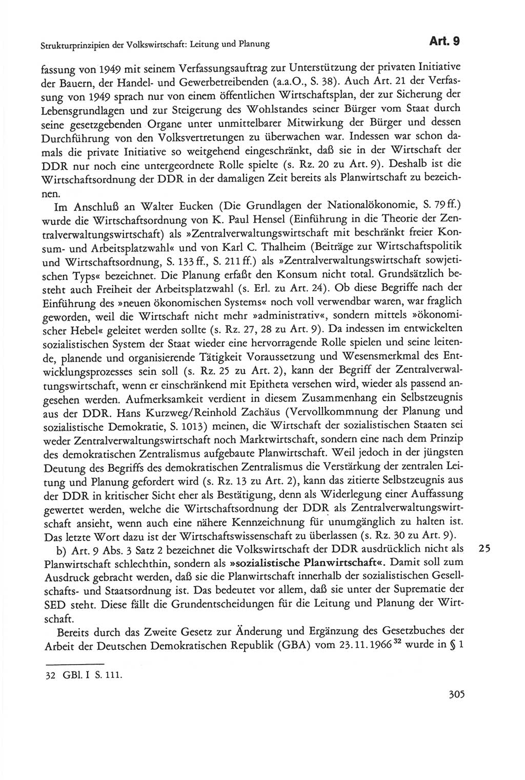 Die sozialistische Verfassung der Deutschen Demokratischen Republik (DDR), Kommentar 1982, Seite 305 (Soz. Verf. DDR Komm. 1982, S. 305)