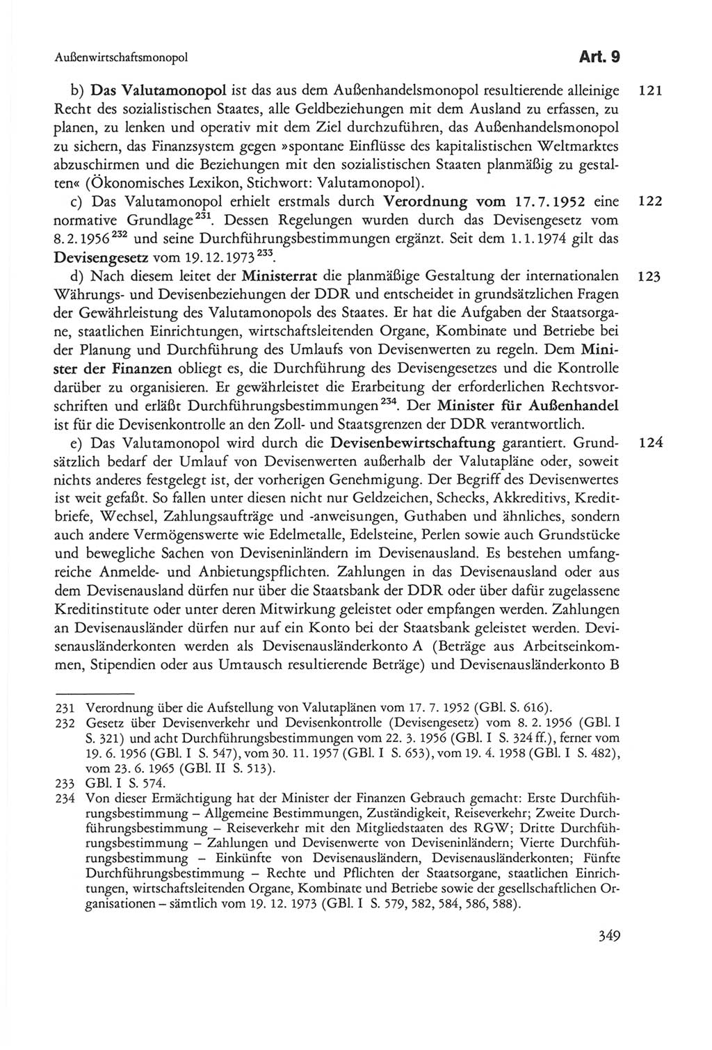 Die sozialistische Verfassung der Deutschen Demokratischen Republik (DDR), Kommentar 1982, Seite 349 (Soz. Verf. DDR Komm. 1982, S. 349)