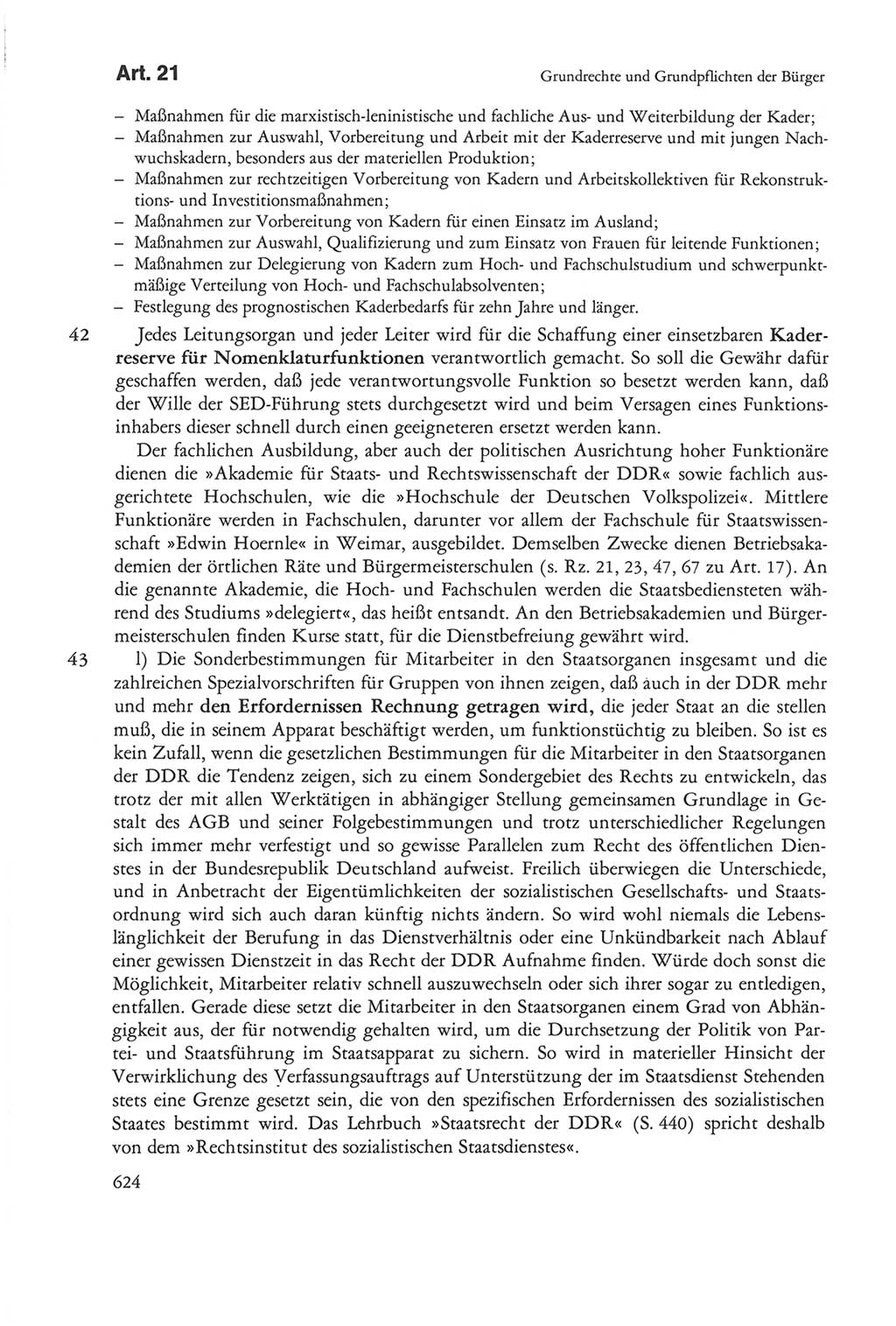 Die sozialistische Verfassung der Deutschen Demokratischen Republik (DDR), Kommentar 1982, Seite 624 (Soz. Verf. DDR Komm. 1982, S. 624)