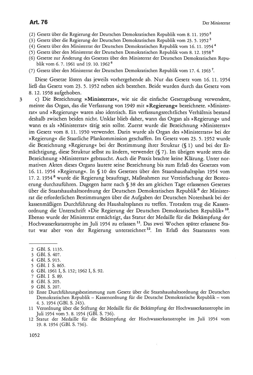 Die sozialistische Verfassung der Deutschen Demokratischen Republik (DDR), Kommentar 1982, Seite 1052 (Soz. Verf. DDR Komm. 1982, S. 1052)