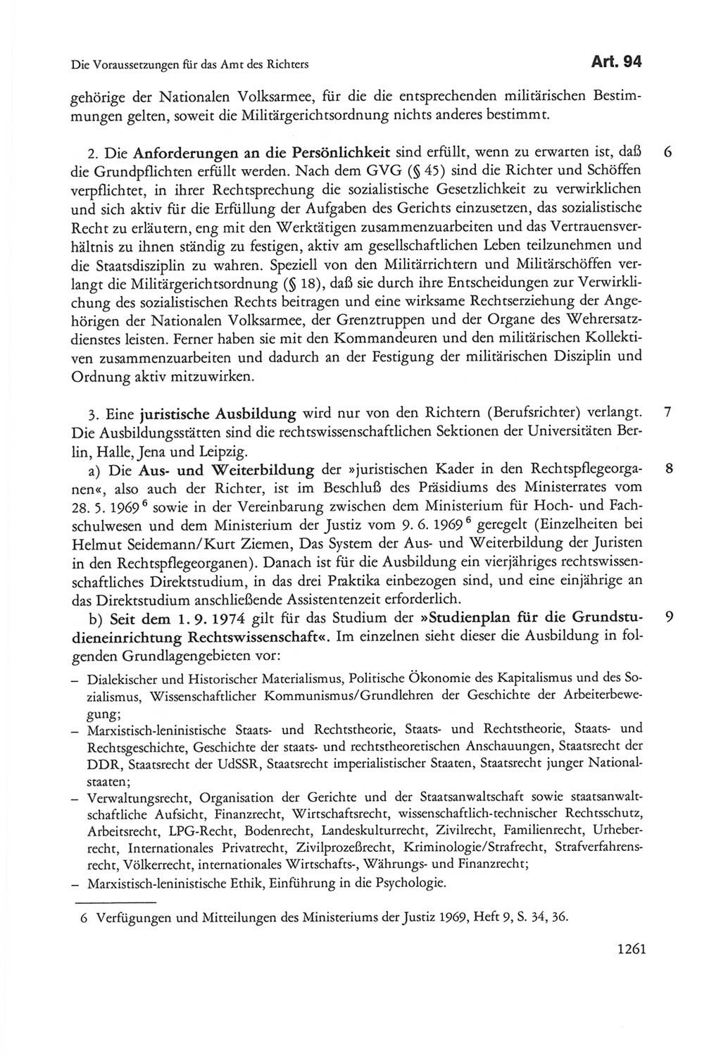 Die sozialistische Verfassung der Deutschen Demokratischen Republik (DDR), Kommentar 1982, Seite 1261 (Soz. Verf. DDR Komm. 1982, S. 1261)