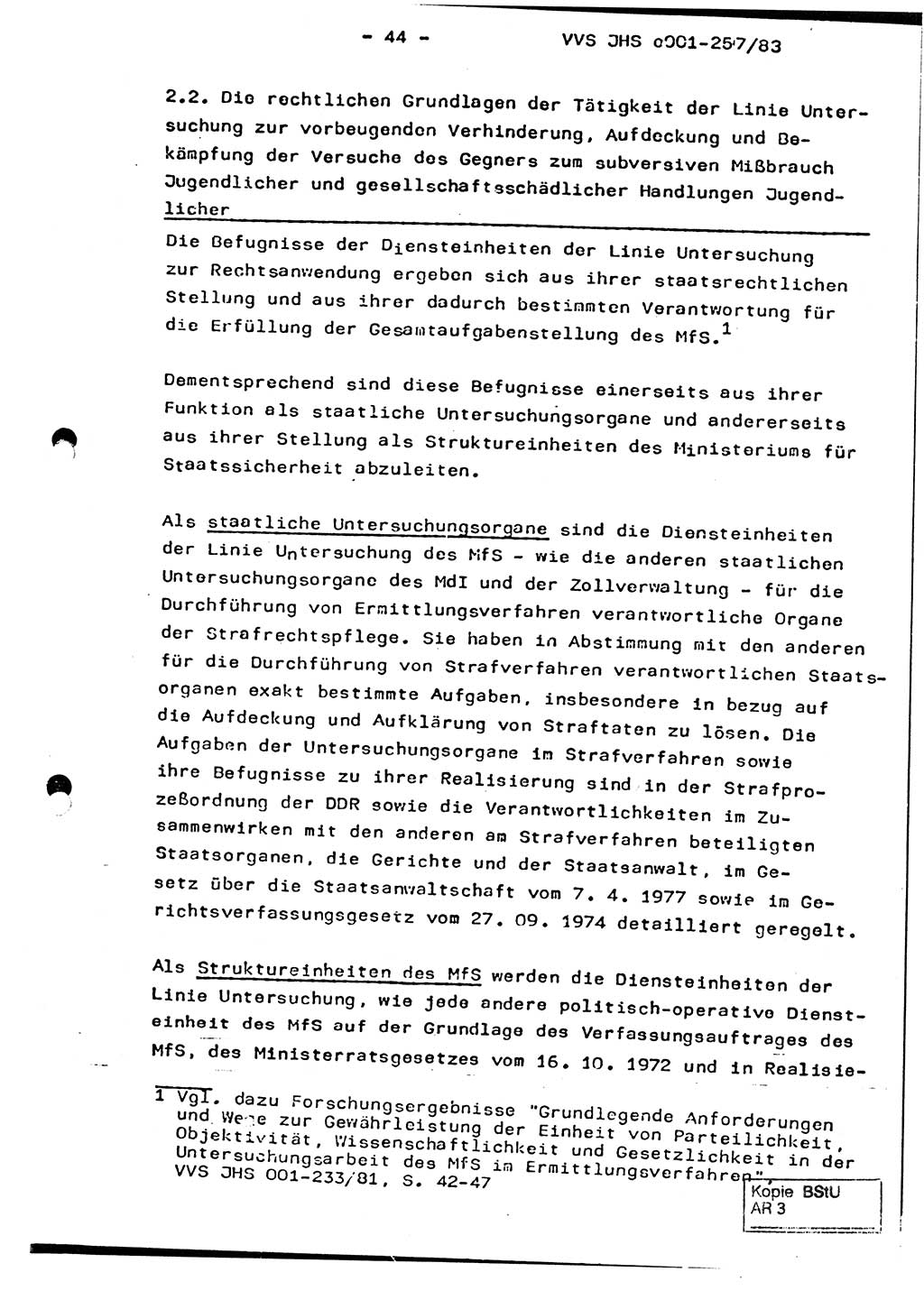 Dissertation, Oberst Helmut Lubas (BV Mdg.), Oberstleutnant Manfred Eschberger (HA IX), Oberleutnant Hans-Jürgen Ludwig (JHS), Ministerium für Staatssicherheit (MfS) [Deutsche Demokratische Republik (DDR)], Juristische Hochschule (JHS), Vertrauliche Verschlußsache (VVS) o001-257/83, Potsdam 1983, Seite 44 (Diss. MfS DDR JHS VVS o001-257/83 1983, S. 44)