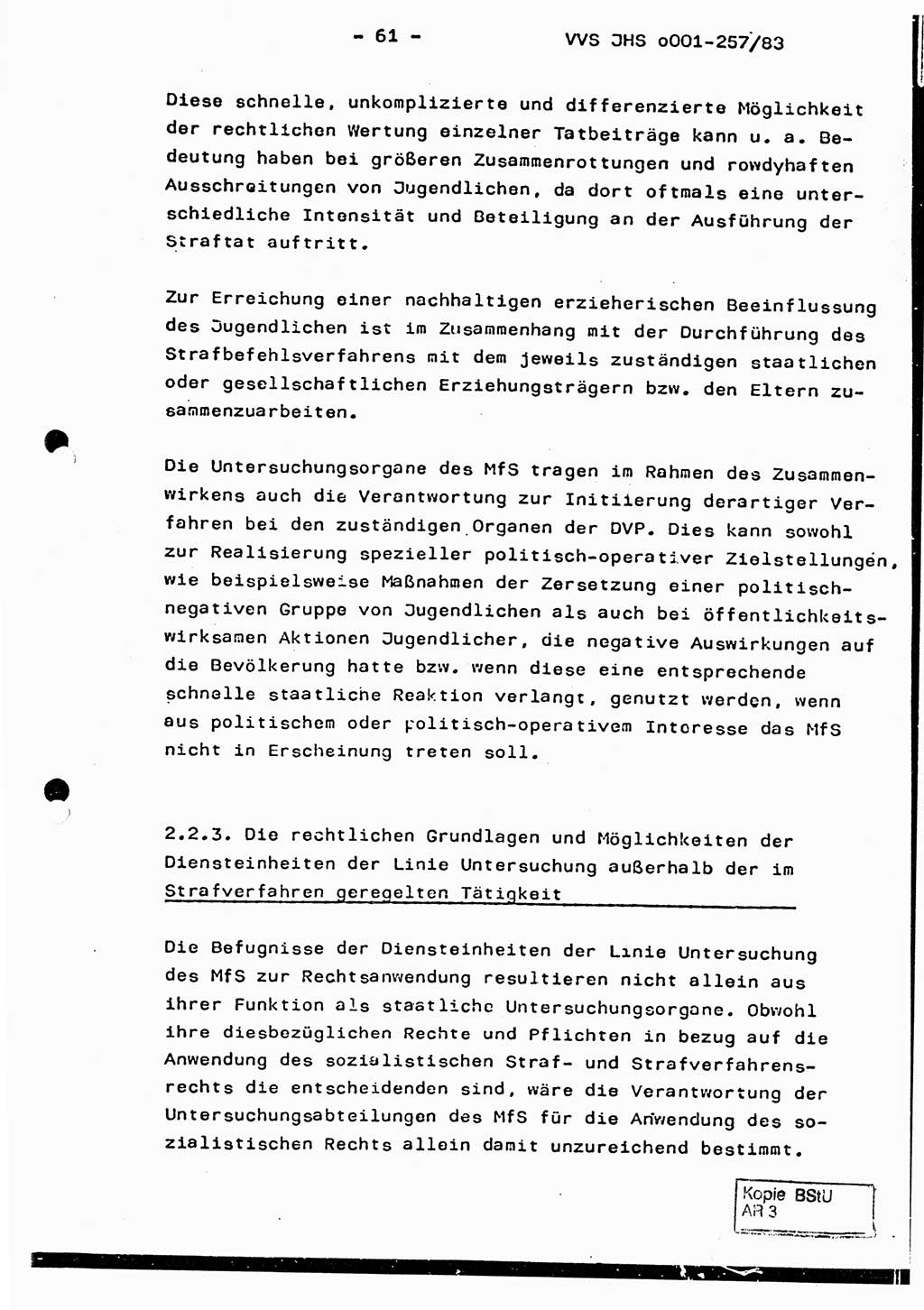 Dissertation, Oberst Helmut Lubas (BV Mdg.), Oberstleutnant Manfred Eschberger (HA IX), Oberleutnant Hans-Jürgen Ludwig (JHS), Ministerium für Staatssicherheit (MfS) [Deutsche Demokratische Republik (DDR)], Juristische Hochschule (JHS), Vertrauliche Verschlußsache (VVS) o001-257/83, Potsdam 1983, Seite 61 (Diss. MfS DDR JHS VVS o001-257/83 1983, S. 61)