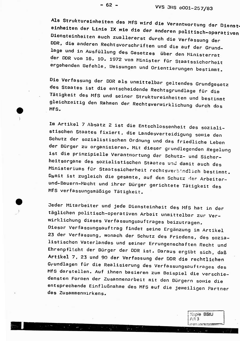 Dissertation, Oberst Helmut Lubas (BV Mdg.), Oberstleutnant Manfred Eschberger (HA IX), Oberleutnant Hans-Jürgen Ludwig (JHS), Ministerium für Staatssicherheit (MfS) [Deutsche Demokratische Republik (DDR)], Juristische Hochschule (JHS), Vertrauliche Verschlußsache (VVS) o001-257/83, Potsdam 1983, Seite 62 (Diss. MfS DDR JHS VVS o001-257/83 1983, S. 62)