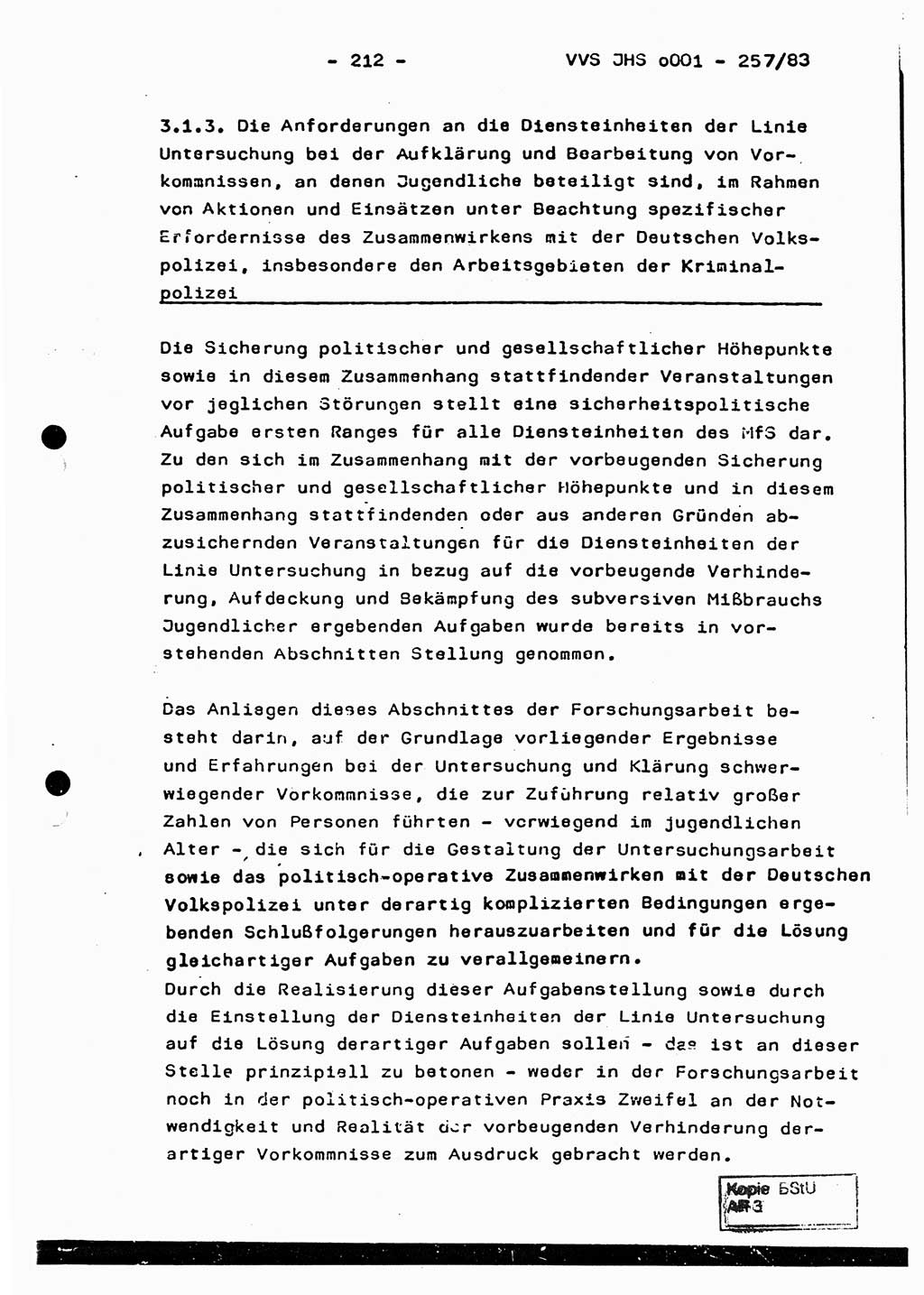 Dissertation, Oberst Helmut Lubas (BV Mdg.), Oberstleutnant Manfred Eschberger (HA IX), Oberleutnant Hans-Jürgen Ludwig (JHS), Ministerium für Staatssicherheit (MfS) [Deutsche Demokratische Republik (DDR)], Juristische Hochschule (JHS), Vertrauliche Verschlußsache (VVS) o001-257/83, Potsdam 1983, Seite 212 (Diss. MfS DDR JHS VVS o001-257/83 1983, S. 212)