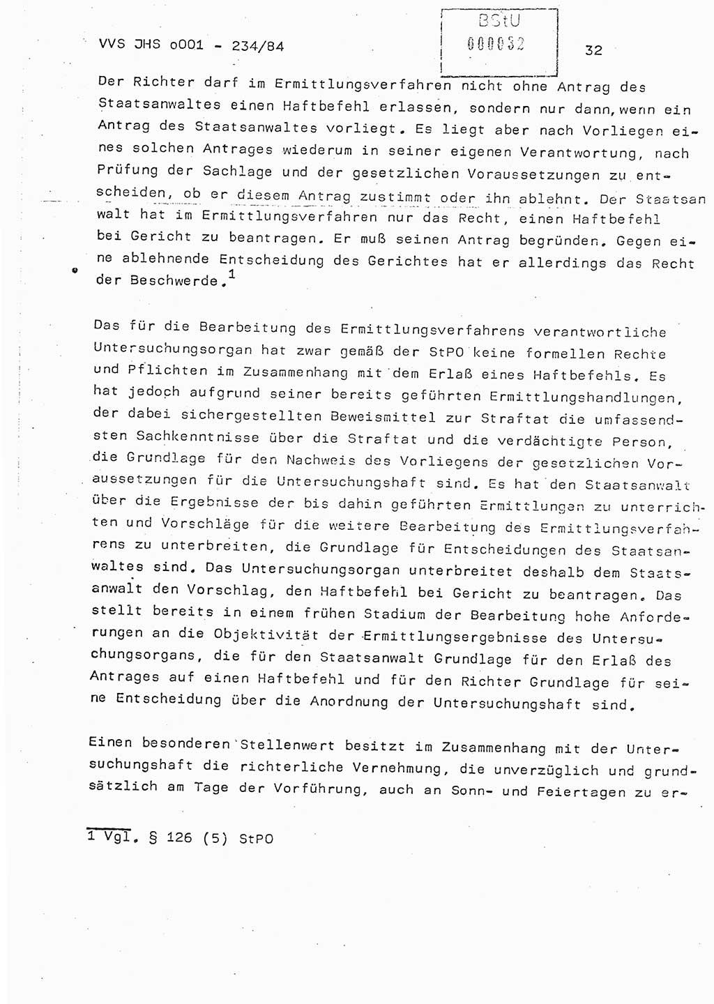 Dissertation Oberst Siegfried Rataizick (Abt. ⅩⅣ), Oberstleutnant Volkmar Heinz (Abt. ⅩⅣ), Oberstleutnant Werner Stein (HA Ⅸ), Hauptmann Heinz Conrad (JHS), Ministerium für Staatssicherheit (MfS) [Deutsche Demokratische Republik (DDR)], Juristische Hochschule (JHS), Vertrauliche Verschlußsache (VVS) o001-234/84, Potsdam 1984, Seite 32 (Diss. MfS DDR JHS VVS o001-234/84 1984, S. 32)