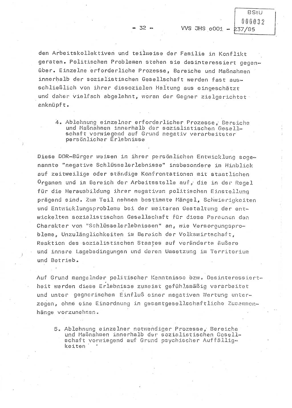 Dissertation Oberstleutnant Peter Jakulski (JHS), Oberstleutnat Christian Rudolph (HA Ⅸ), Major Horst Böttger (ZMD), Major Wolfgang Grüneberg (JHS), Major Albert Meutsch (JHS), Ministerium für Staatssicherheit (MfS) [Deutsche Demokratische Republik (DDR)], Juristische Hochschule (JHS), Vertrauliche Verschlußsache (VVS) o001-237/85, Potsdam 1985, Seite 32 (Diss. MfS DDR JHS VVS o001-237/85 1985, S. 32)