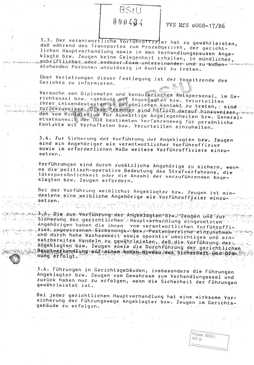 Anweisung Nr. 3/86 zur Sicherung bei den Vorführungen zu gerichtlichen Hauptverhandlungen durch Angehörige der Abteilungen ⅩⅣ, Vorführanweisung, Ministerium für Staatssicherheit (MfS) [Deutsche Demokratische Republik (DDR)], Abteilung ⅩⅣ, Leiter, Vertrauliche Verschlußsache (VVS) o008-17/86, Berlin, 29.1.1986, Seite 5 (Anw. 3/86 MfS DDR Abt. ⅩⅣ Ltr. VVS o008-17/86 1986, S. 5)