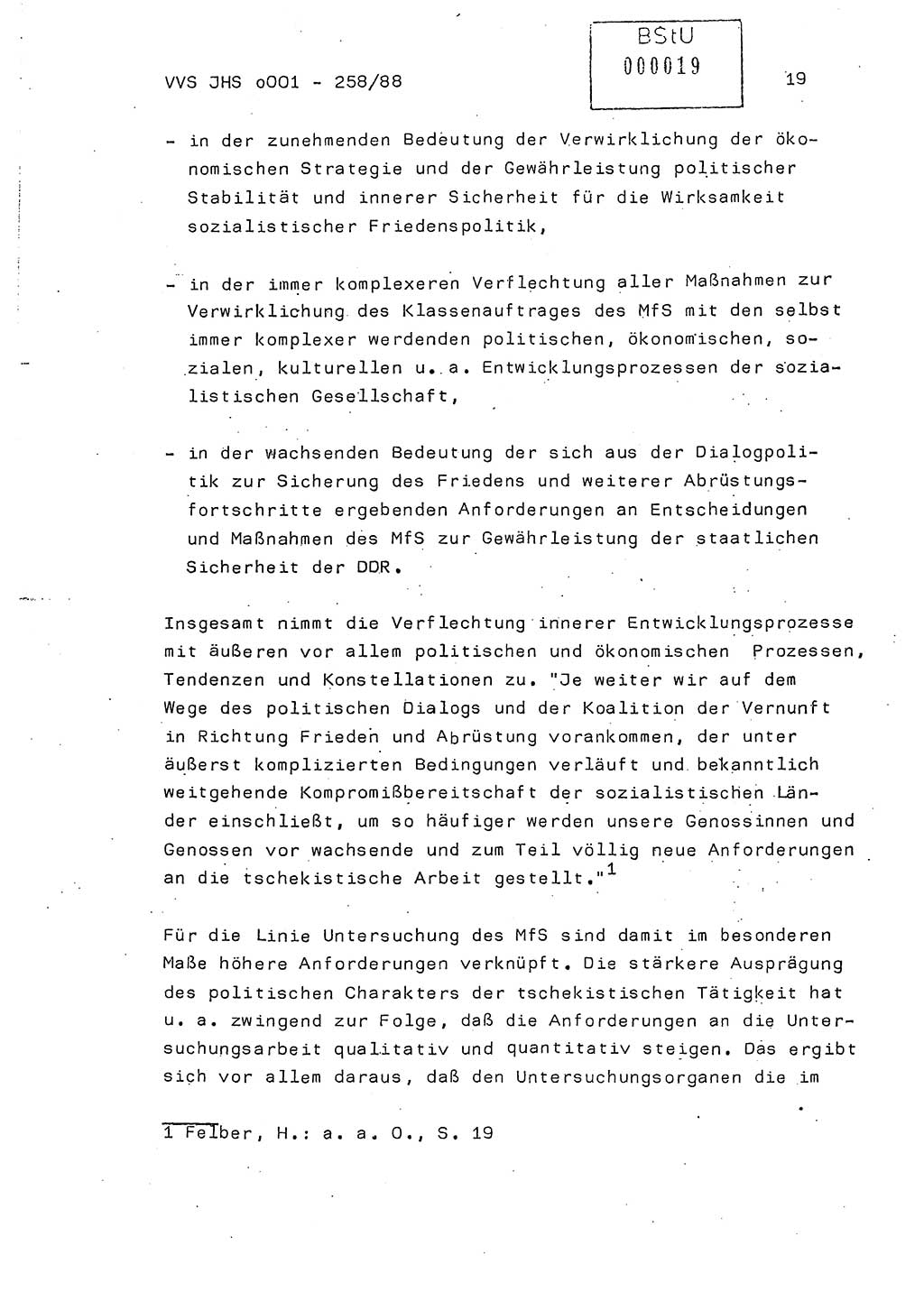 Dissertation, Oberleutnant Uwe Kärsten (JHS), Hauptmann Dr. Joachim Henkel (JHS), Oberstleutnant Werner Mählitz (Leiter der Abt. Ⅸ BV Rostock), Oberstleutnant Jürgen Tröge (HA Ⅸ/AKG), Oberstleutnant Winfried Ziegler (HA Ⅸ/9), Major Wolf-Rüdiger Wurzler (JHS), Ministerium für Staatssicherheit (MfS) [Deutsche Demokratische Republik (DDR)], Juristische Hochschule (JHS), Vertrauliche Verschlußsache (VVS) o001-258/88, Potsdam 1988, Seite 19 (Diss. MfS DDR JHS VVS o001-258/88 1988, S. 19)