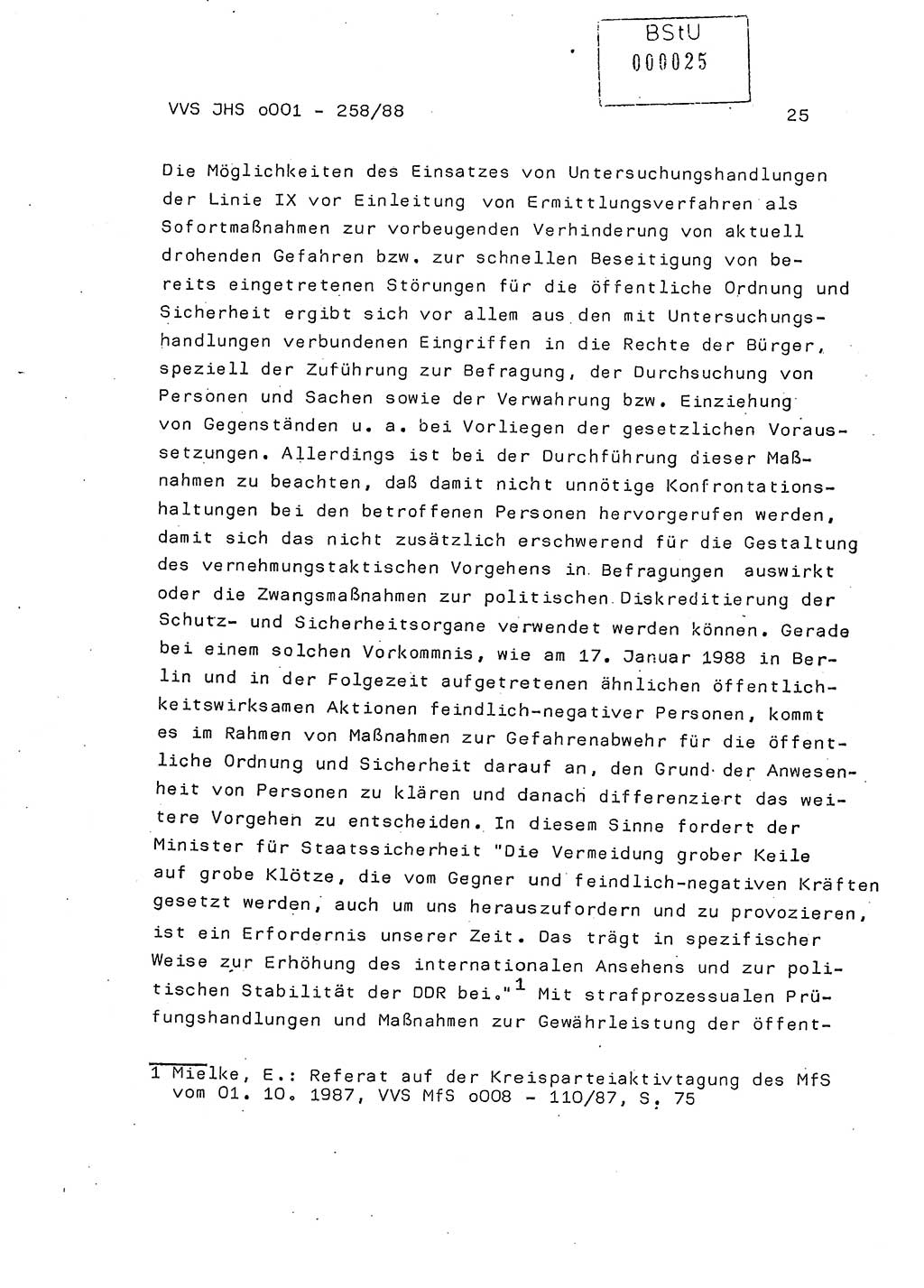 Dissertation, Oberleutnant Uwe Kärsten (JHS), Hauptmann Dr. Joachim Henkel (JHS), Oberstleutnant Werner Mählitz (Leiter der Abt. Ⅸ BV Rostock), Oberstleutnant Jürgen Tröge (HA Ⅸ/AKG), Oberstleutnant Winfried Ziegler (HA Ⅸ/9), Major Wolf-Rüdiger Wurzler (JHS), Ministerium für Staatssicherheit (MfS) [Deutsche Demokratische Republik (DDR)], Juristische Hochschule (JHS), Vertrauliche Verschlußsache (VVS) o001-258/88, Potsdam 1988, Seite 25 (Diss. MfS DDR JHS VVS o001-258/88 1988, S. 25)