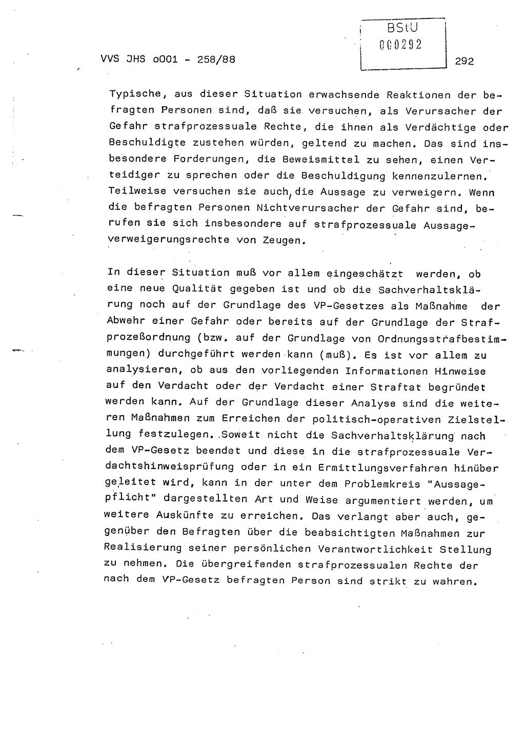 Dissertation, Oberleutnant Uwe Kärsten (JHS), Hauptmann Dr. Joachim Henkel (JHS), Oberstleutnant Werner Mählitz (Leiter der Abt. Ⅸ BV Rostock), Oberstleutnant Jürgen Tröge (HA Ⅸ/AKG), Oberstleutnant Winfried Ziegler (HA Ⅸ/9), Major Wolf-Rüdiger Wurzler (JHS), Ministerium für Staatssicherheit (MfS) [Deutsche Demokratische Republik (DDR)], Juristische Hochschule (JHS), Vertrauliche Verschlußsache (VVS) o001-258/88, Potsdam 1988, Seite 292 (Diss. MfS DDR JHS VVS o001-258/88 1988, S. 292)