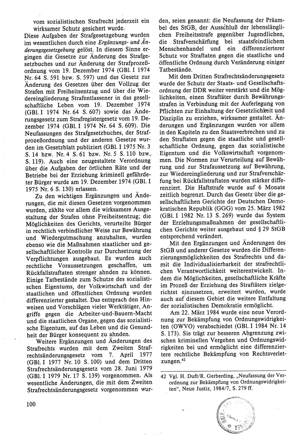 Strafrecht der DDR (Deutsche Demokratische Republik), Lehrbuch 1988, Seite 100 (Strafr. DDR Lb. 1988, S. 100)