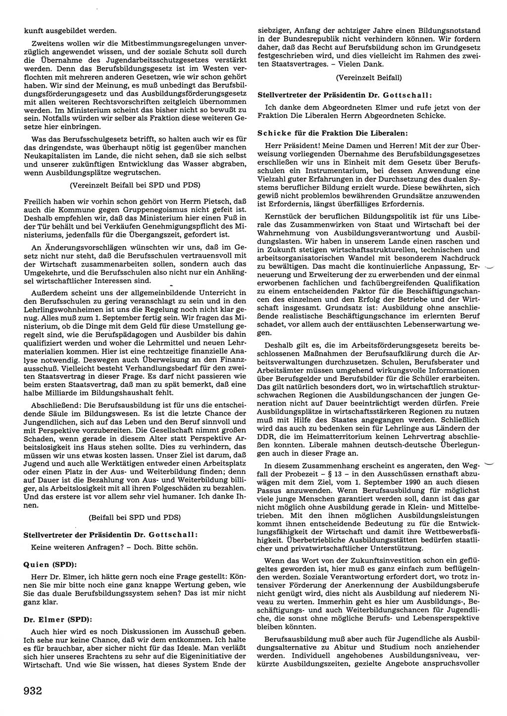 Tagungen der Volkskammer (VK) der Deutschen Demokratischen Republik (DDR), 10. Wahlperiode 1990, Seite 932 (VK. DDR 10. WP. 1990, Prot. Tg. 1-38, 5.4.-2.10.1990, S. 932)