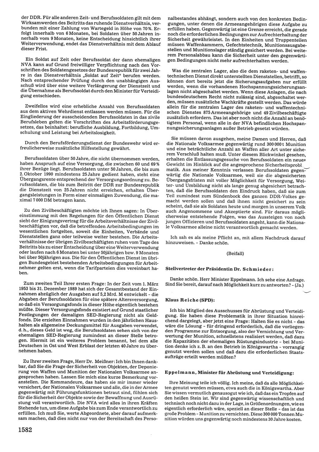 Tagungen der Volkskammer (VK) der Deutschen Demokratischen Republik (DDR), 10. Wahlperiode 1990, Seite 1582 (VK. DDR 10. WP. 1990, Prot. Tg. 1-38, 5.4.-2.10.1990, S. 1582)