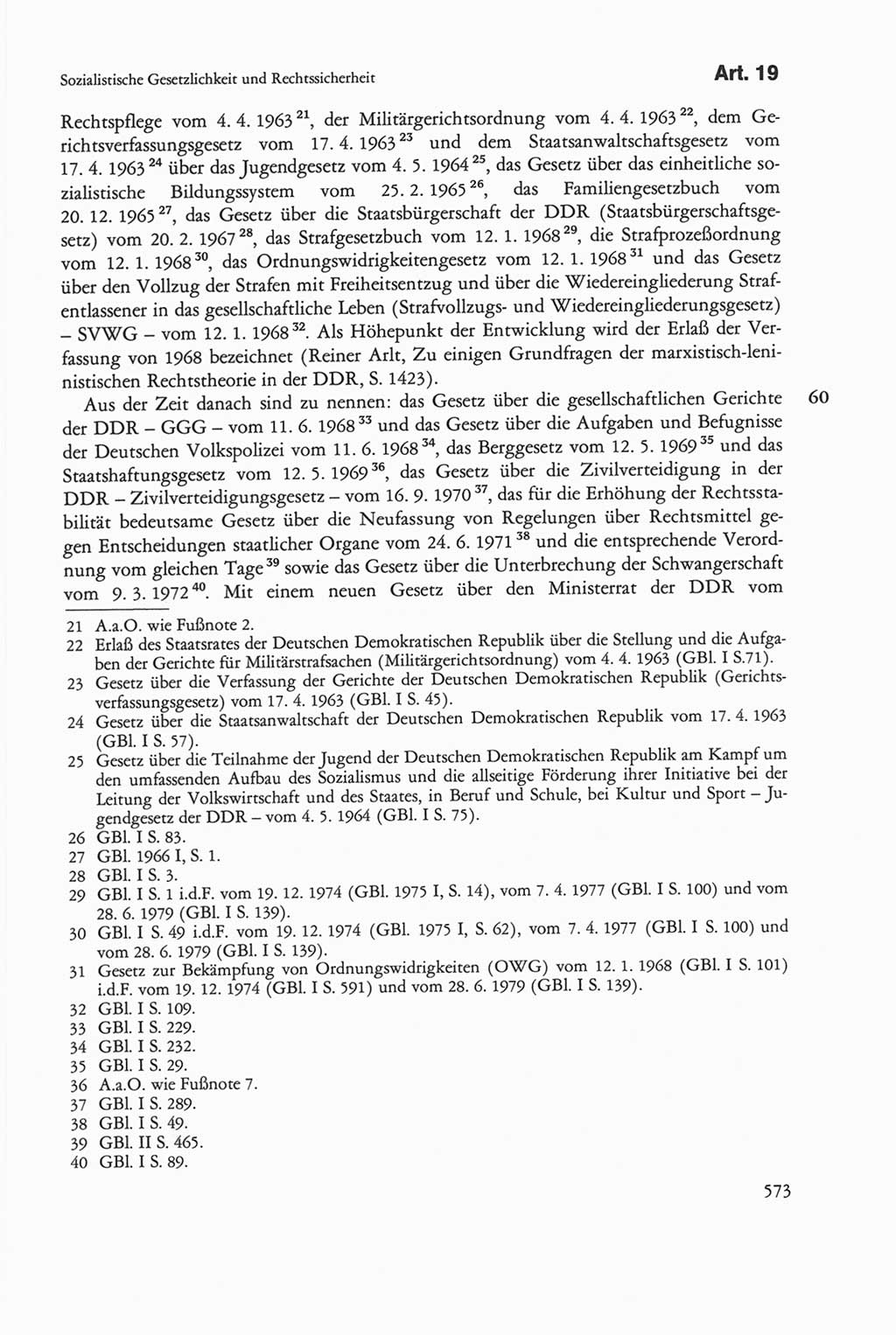 Die sozialistische Verfassung der Deutschen Demokratischen Republik (DDR), Kommentar mit einem Nachtrag 1997, Seite 573 (Soz. Verf. DDR Komm. Nachtr. 1997, S. 573)