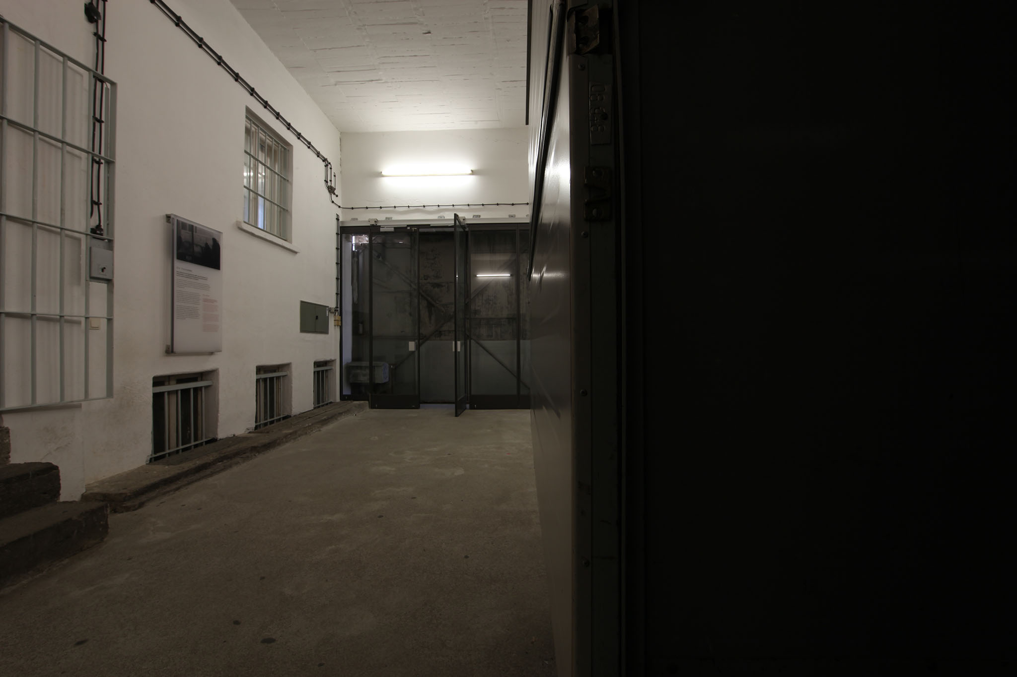 Aufnahmen vom 30.4.2012 des Raums 1001a im Erdgeschoss des Nordflügels der zentralen Untersuchungshaftanstalt des Ministerium für Staatssicherheit der Deutschen Demokratischen Republik in Berlin-Hohenschönhausen, Foto 1147