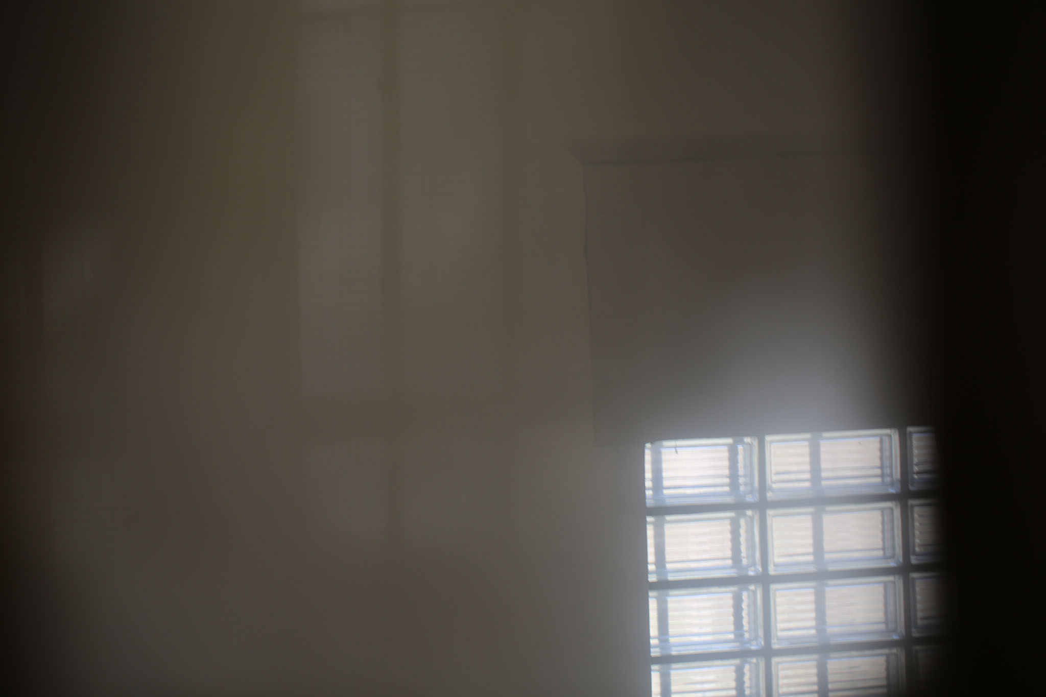 Aufnahmen vom 28.4.2012 des Raums 118 im Erdgeschoss des Ostflügels der Untersuchungshaftanstalt des Ministerium für Staatssicherheit der Deutschen Demokratischen Republik in Berlin-Hohenschönhausen, Foto 1085